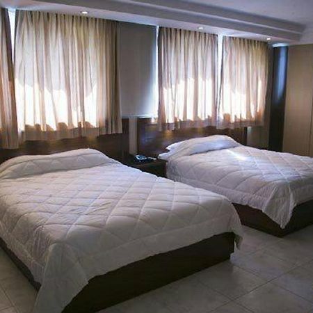 Hotel Roma Plaza Panamá Esterno foto
