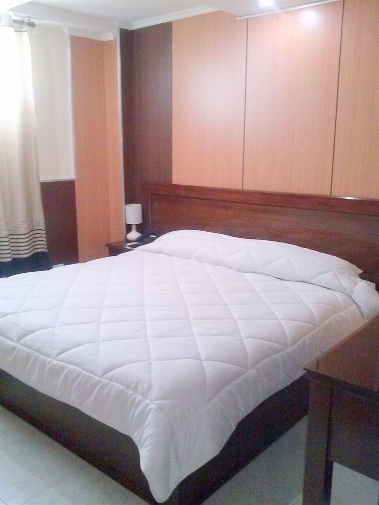 Hotel Roma Plaza Panamá Esterno foto