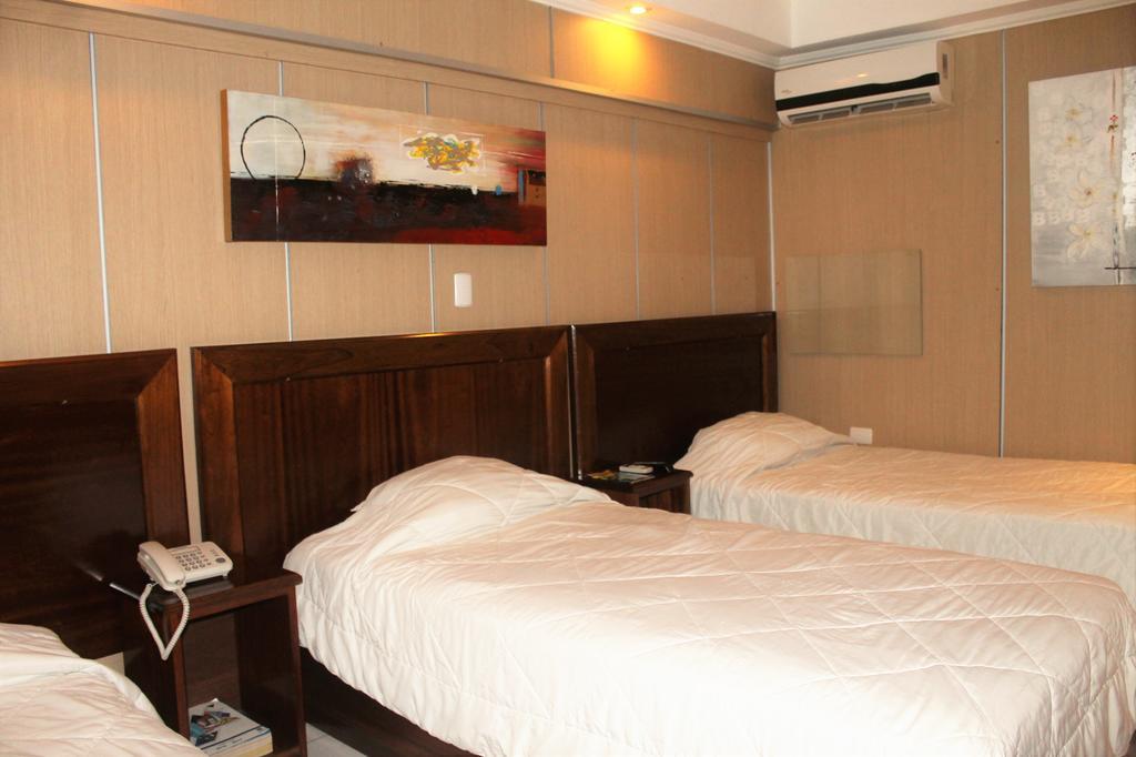 Hotel Roma Plaza Panamá Esterno foto