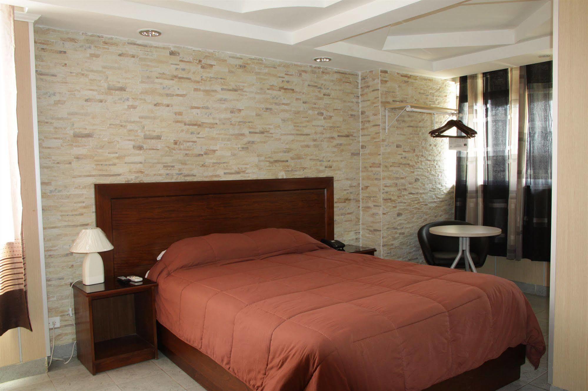 Hotel Roma Plaza Panamá Esterno foto